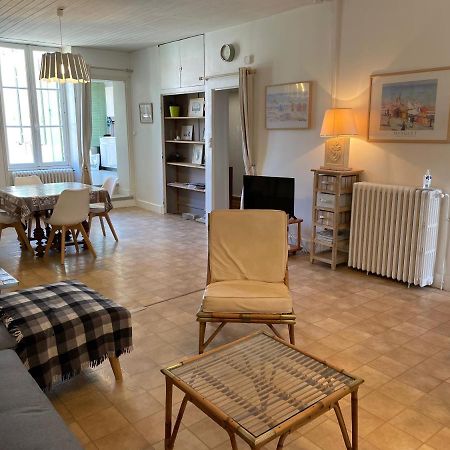 Maison De Famille Aux Sables D'Olonne เลส์ซาบล์-โดล็อนน์ ภายนอก รูปภาพ