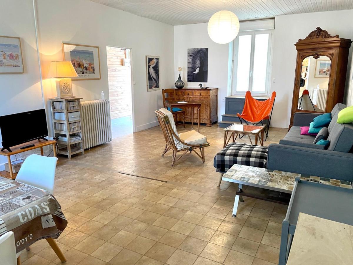 Maison De Famille Aux Sables D'Olonne เลส์ซาบล์-โดล็อนน์ ภายนอก รูปภาพ